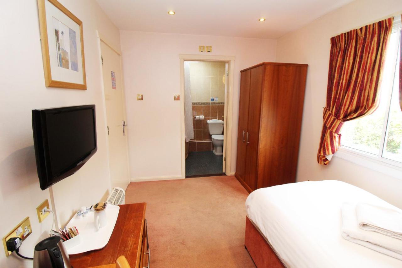 The Conningbrook Hotel Ashford  Buitenkant foto