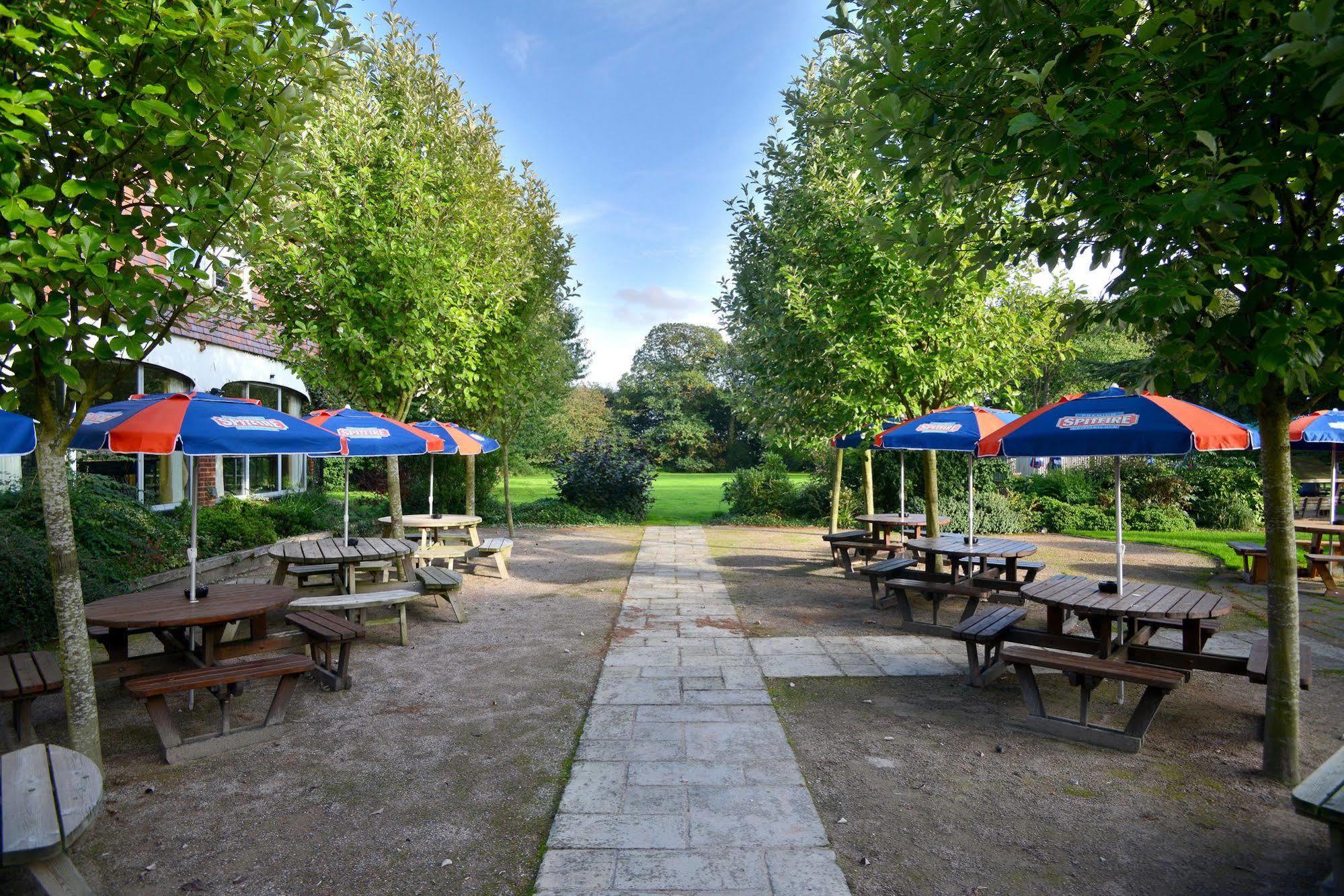 The Conningbrook Hotel Ashford  Buitenkant foto